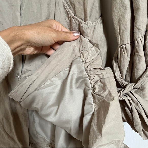 On Parle De Vous Ruffled Neck Belted Trench-coat in Beige XL - Picture 13 of 16